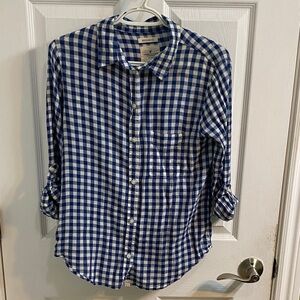 American Eagle Boyfriend Fit Gingham Roll Tab  Button Down Shirt Women’s Small